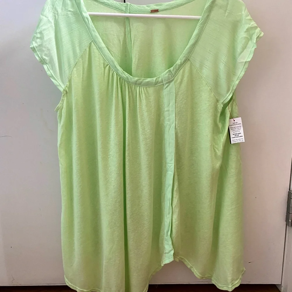 Free People Keep it Casual Top - Picture 2 of 9